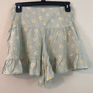 NWT, Forever 21, Light Green skirt w/Flowers